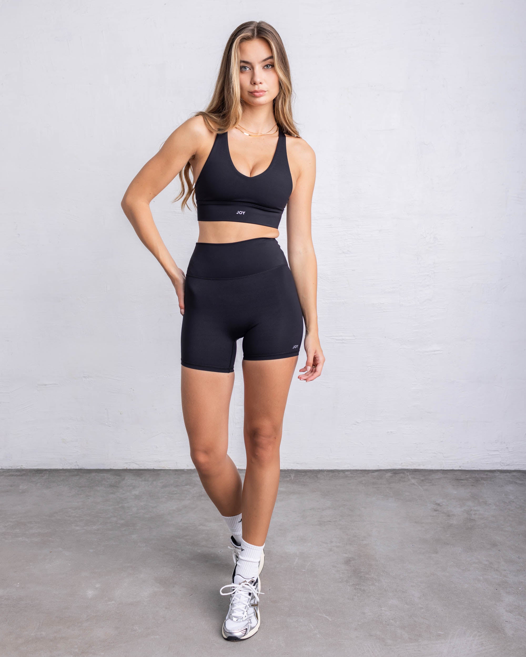 Brassière V Essential Sporty - Onyx - Joy Studio - Premium Sportswear